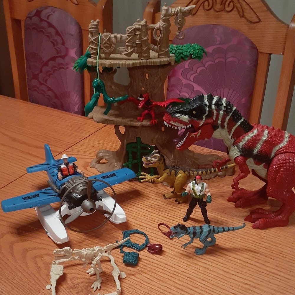 Animal planet giant T-rex playset